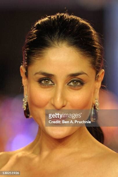 kareena kapoor hot photo|4,650 Kareena Kapoor Images Stock Photos & High。